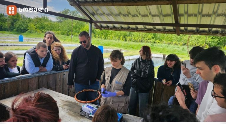 “ტრენინგების მიზანია საქართველოს ვეტერინარიის პროფესიონალებში ფერმის ცხოველთა ვეტერინარიის მიმართ ინტერესის გაზრდა, მათი იმ ცოდნითა და გამოცდილებით აღჭურვა“
