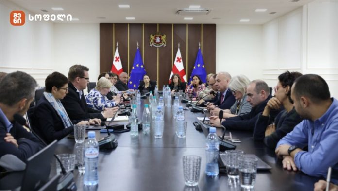 საქართველოსთვის, როგორც კანდიდატის სტატუსის მქონე ქვეყნისთვის, ერთ-ერთი რეკომენდაცია ქვეყანაში ჩამდინარე წყლების გაწმენდის შედეგად საკანალიზაციო ლამების რეგულირებაა