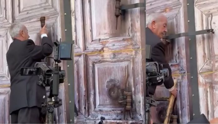 დღეს, ტრადიციისამებრ, იერუსალიმის მაცხოვრის აღდგომის ტაძრის კარი იმ მუსლიმური ოჯახის წარმომადგენელმა განახსნა, რომელიც ამ გასაღებს საუკუნეების განმავლობაში, მემკვიდრეობით ინახავს