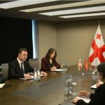 შეხვედრაზე მხარეებმა საქართველოსა და ყირგიზეთს შორის მეგობრული და პარტნიორული ურთიერთობების კიდევ უფრო გაღრმავების პერსპექტივები განიხილეს. ყურადღება გამახვილდა გარემოს დაცვის, კლიმატის ცვლილების, მდგრადი განვითარების, ბუნებრივი რესურსების მართვისა და ბიომრავალფეროვნების დაცვის მიმართულებებით თანამშრომლობის გაძლიერებაზე